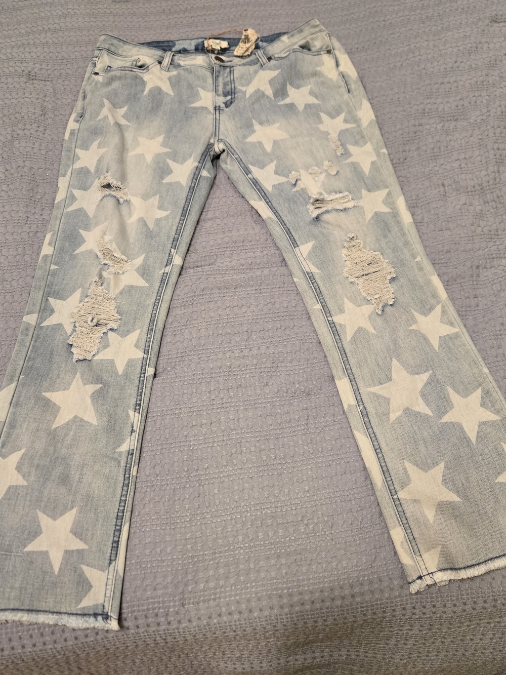 Easel Distressed Star Print Light Wash Jeans
